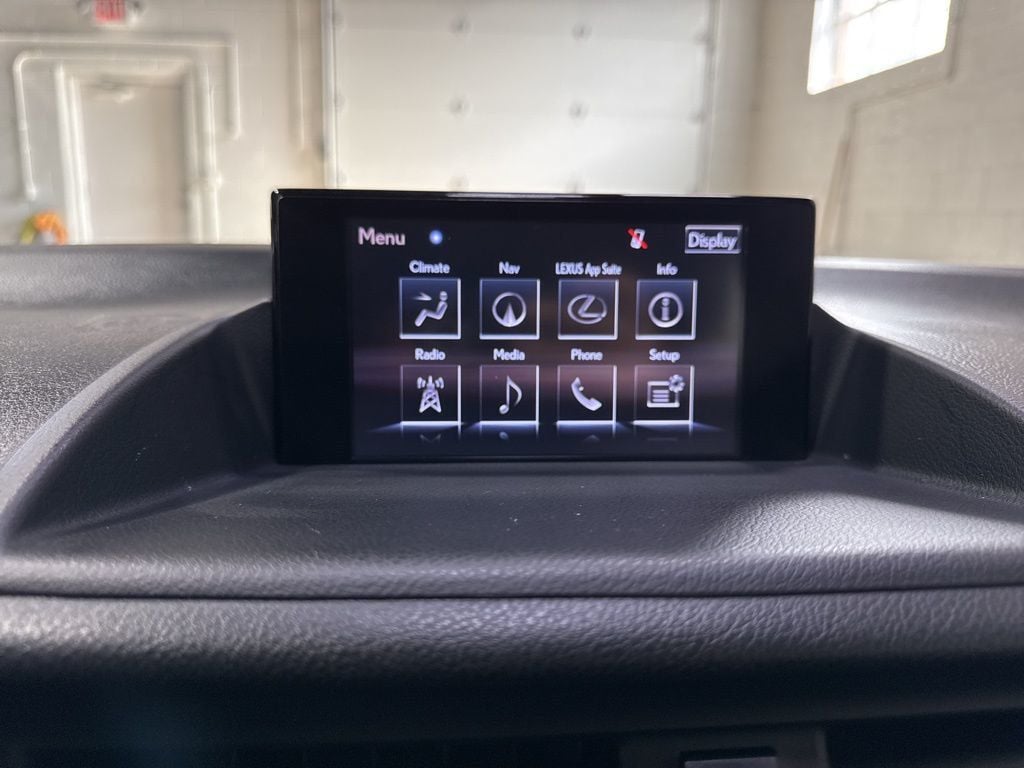 2017 Lexus CT CT 200h FWD - 22990398 - 19