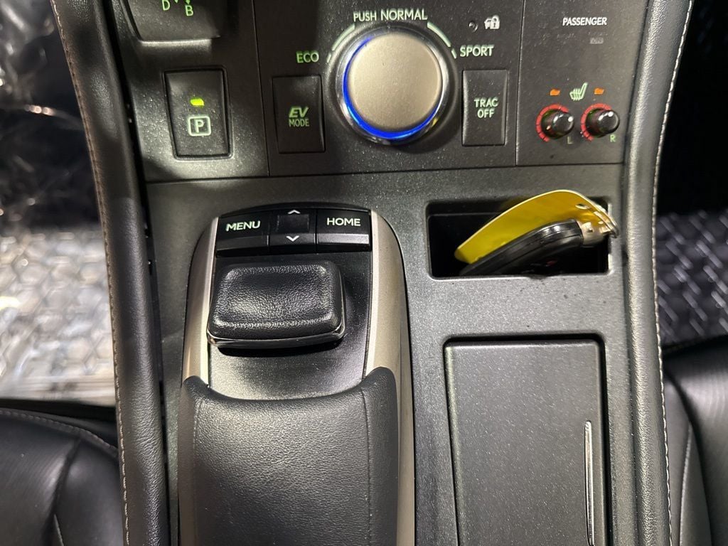 2017 Lexus CT CT 200h FWD - 22990398 - 22