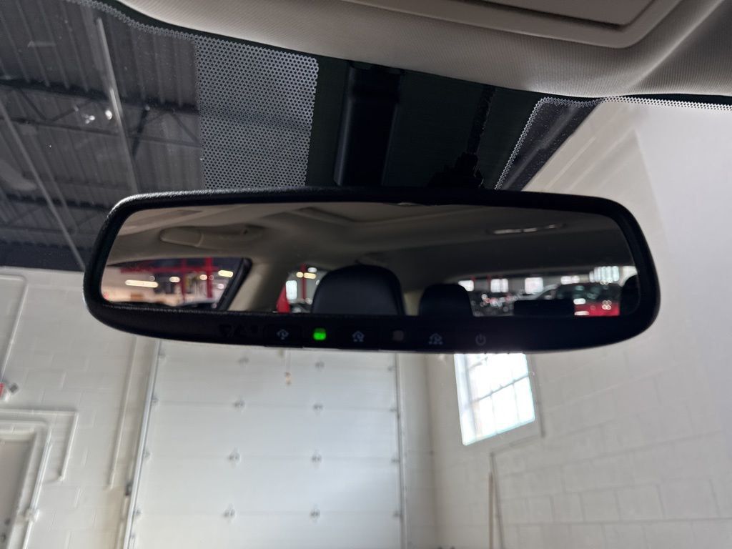 2017 Lexus CT CT 200h FWD - 22990398 - 24