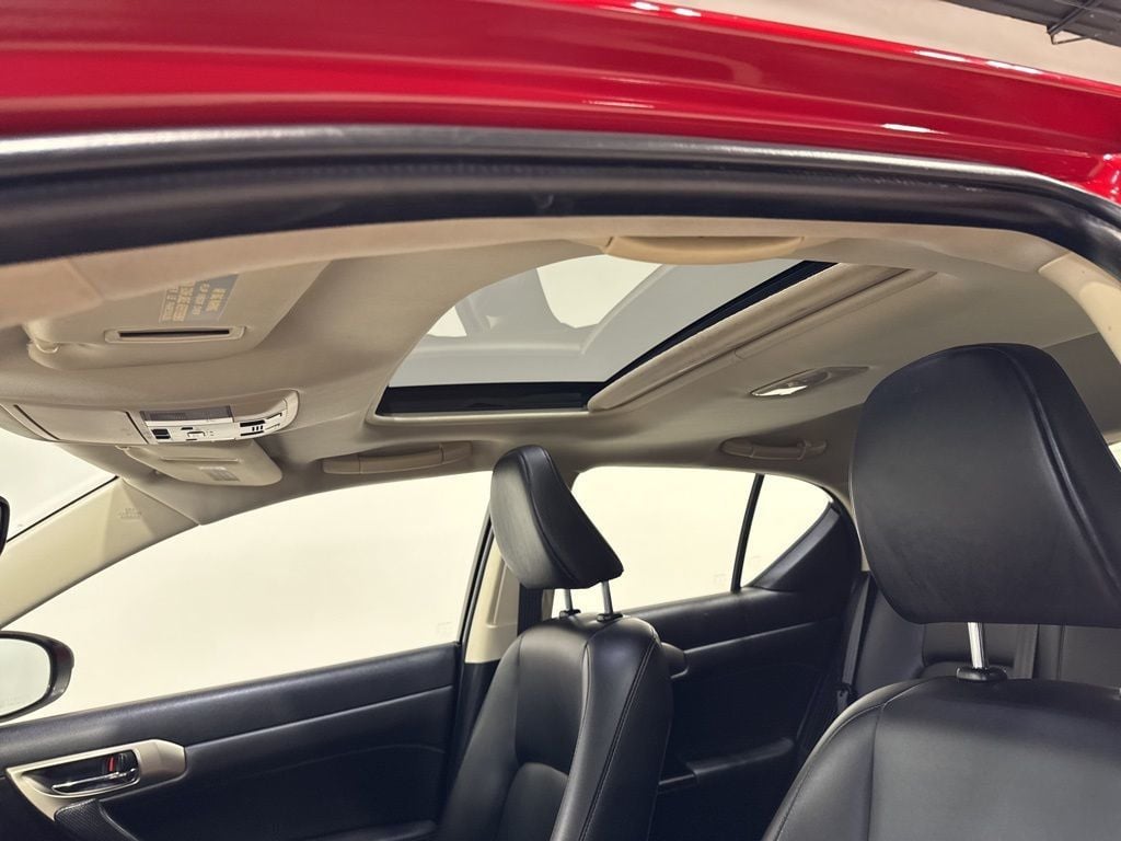 2017 Lexus CT CT 200h FWD - 22990398 - 30