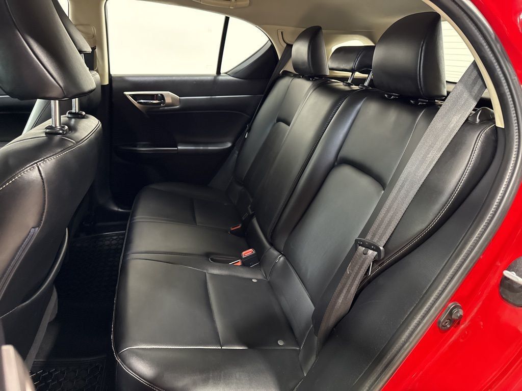 2017 Lexus CT CT 200h FWD - 22990398 - 34