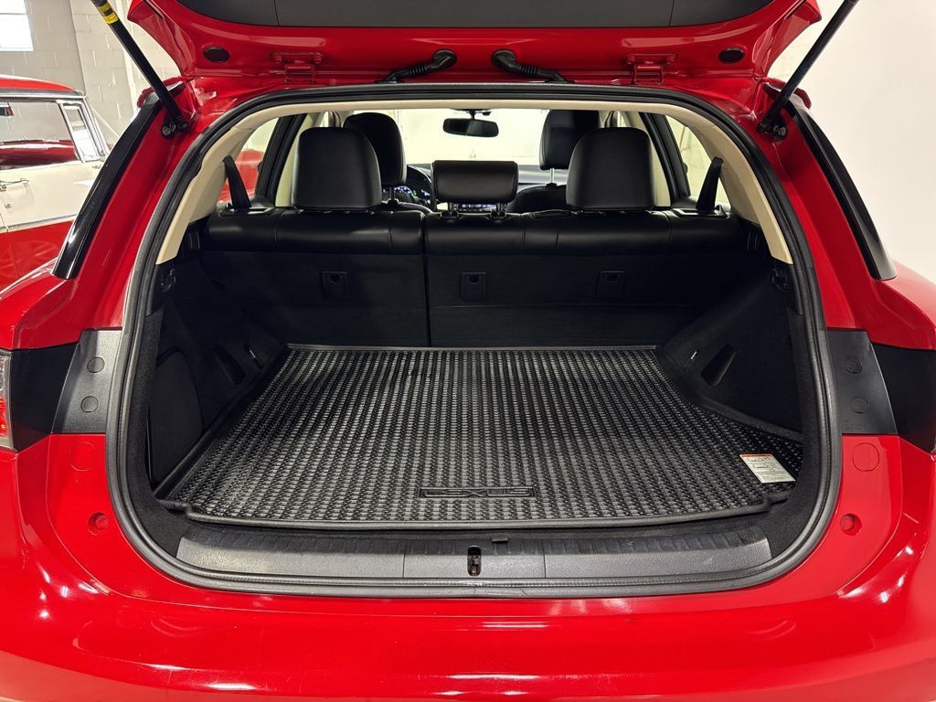 2017 Lexus CT CT 200h FWD - 22990398 - 37