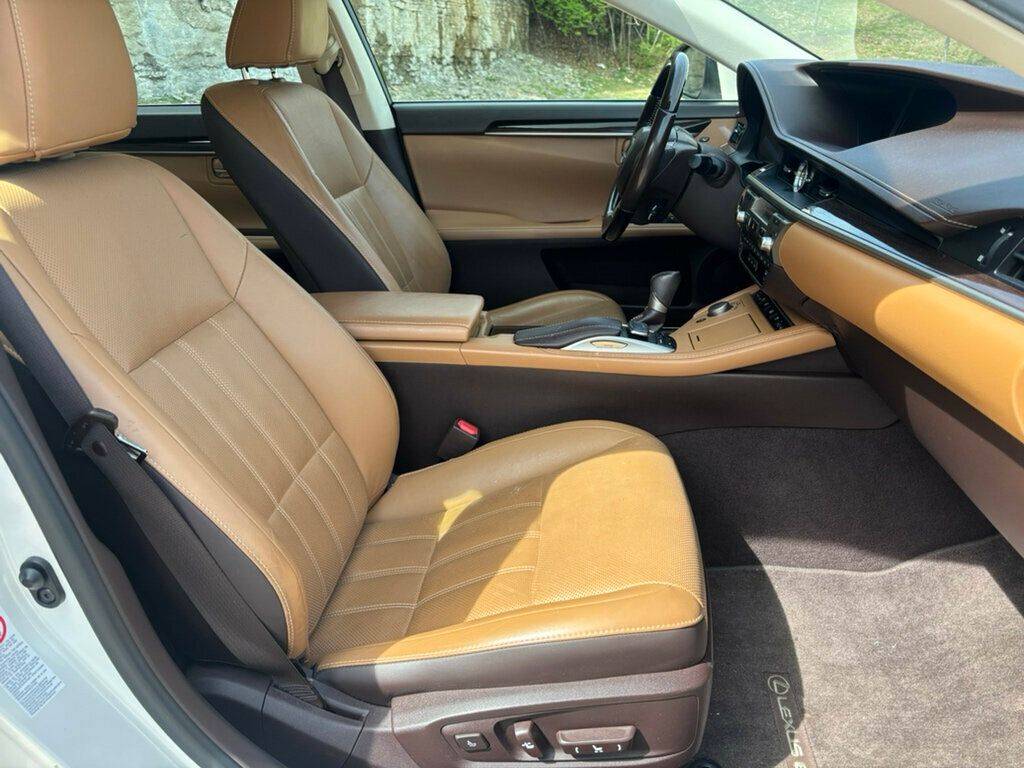 2017 Lexus ES 2017 LEXUS ES 350 - 22998683 - 13