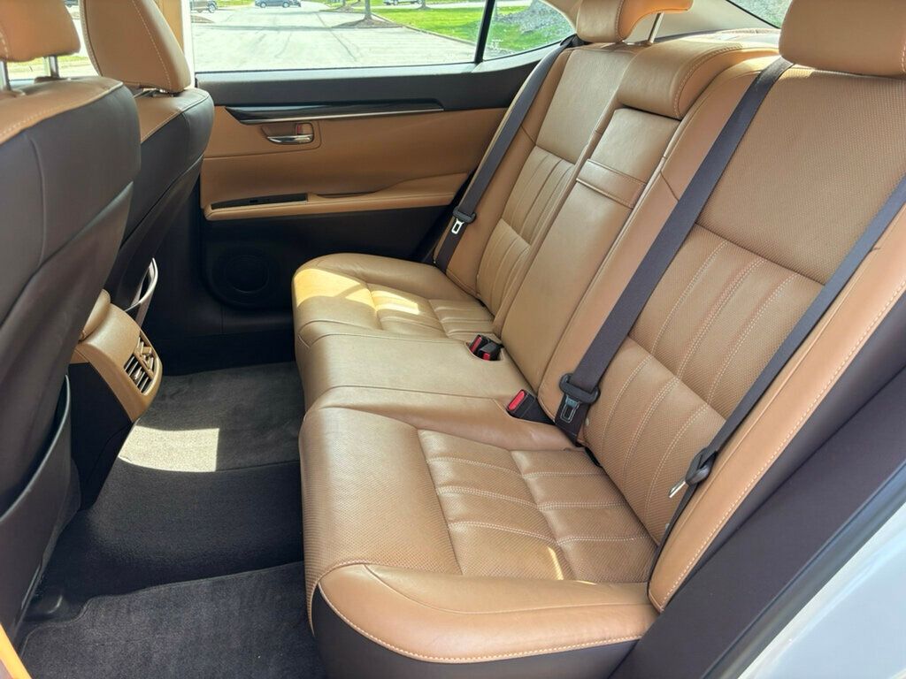 2017 Lexus ES 2017 LEXUS ES 350 - 22998683 - 16