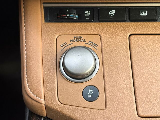 2017 Lexus ES 2017 LEXUS ES 350 - 22998683 - 29