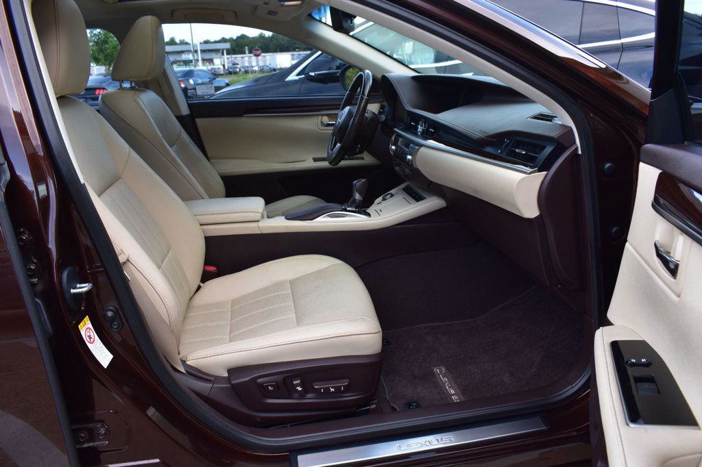 2017 Lexus ES 350 photo 17