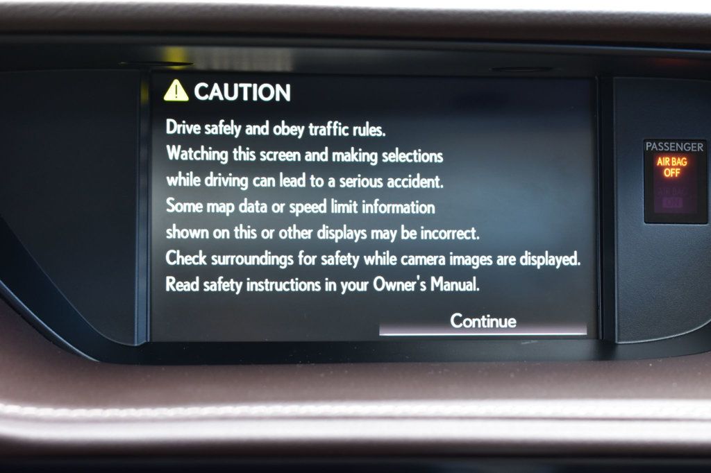 2017 Lexus ES 350 photo 30