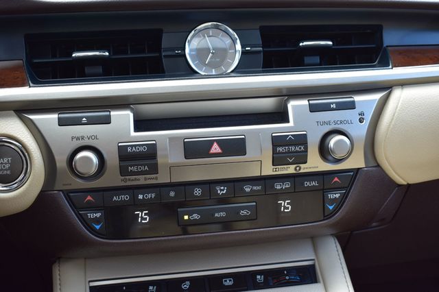 2017 Lexus ES ES 350 Sedan - 22888973 - 45