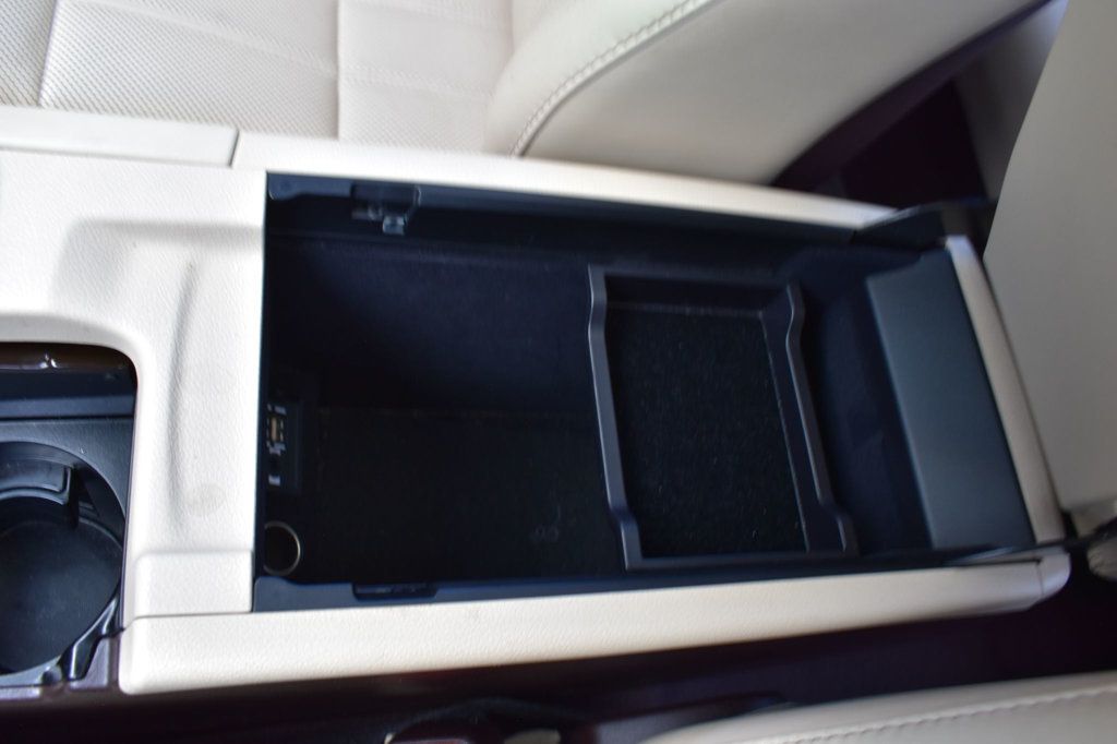 2017 Lexus ES 350 photo 46