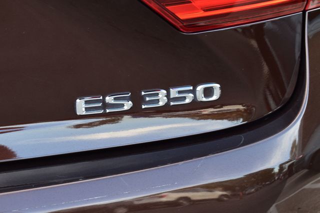 2017 Lexus ES ES 350 Sedan - 22888973 - 65