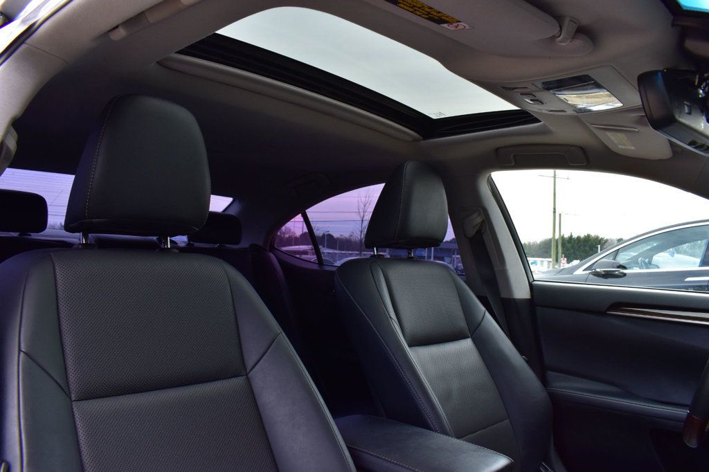 2017 Lexus ES ES 350 Sedan - 22983848 - 16