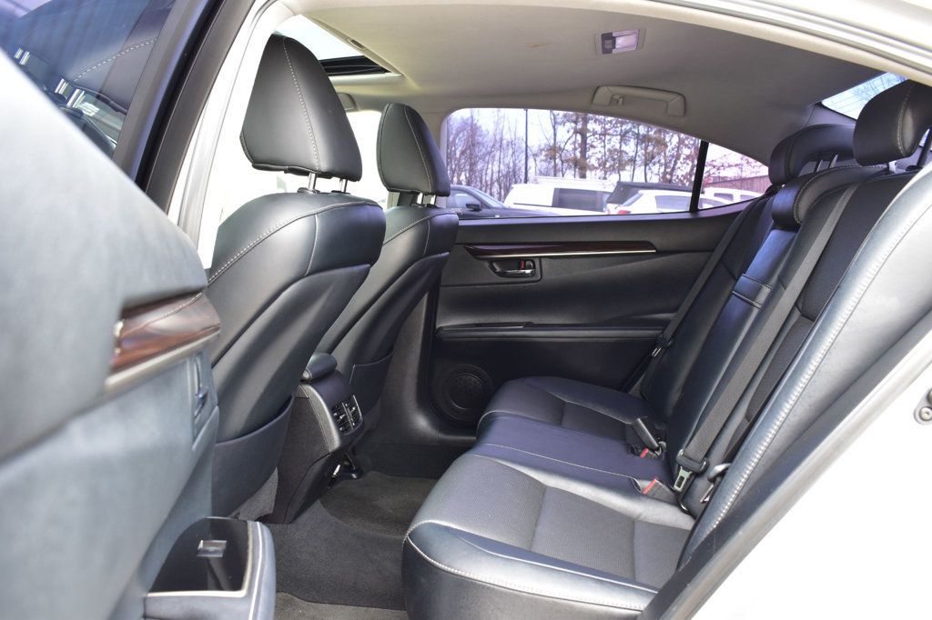 2017 Lexus ES ES 350 Sedan - 22983848 - 21