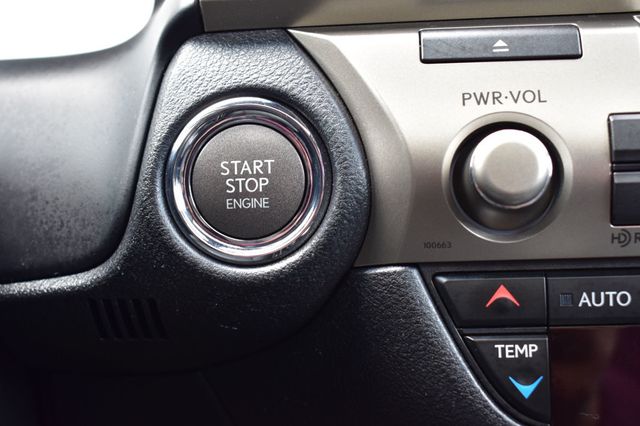 2017 Lexus ES ES 350 Sedan - 22983848 - 33