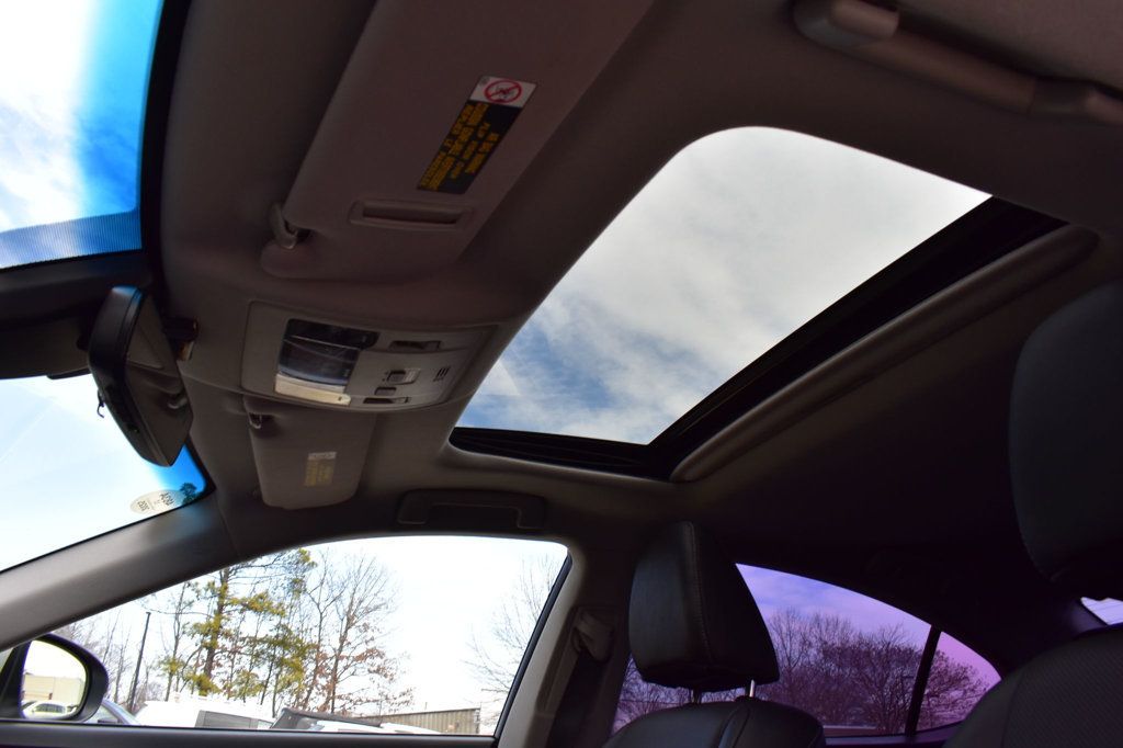 2017 Lexus ES ES 350 Sedan - 22983848 - 37