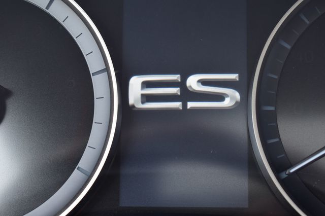 2017 Lexus ES ES 350 Sedan - 22983848 - 39