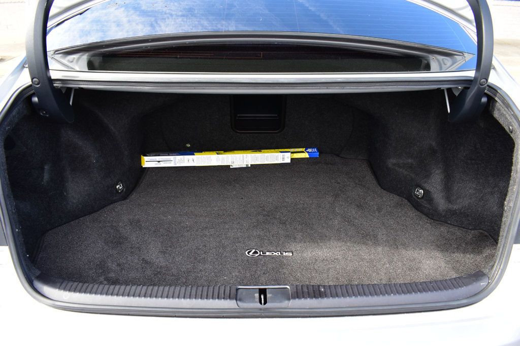 2017 Lexus ES ES 350 Sedan - 22983848 - 57