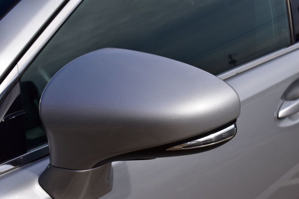 2017 Lexus ES ES 350 Sedan - 22983848 - 63