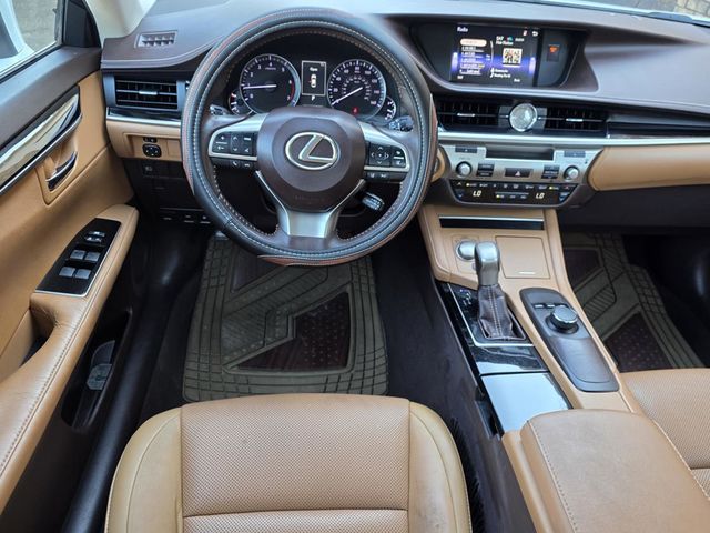 2017 Lexus ES ES 350 Sedan - 23089154 - 10
