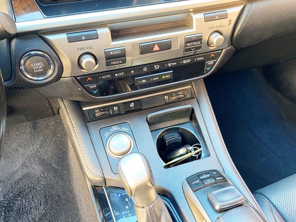 2017 Lexus ES ES 350 Sedan - 22999616 - 13