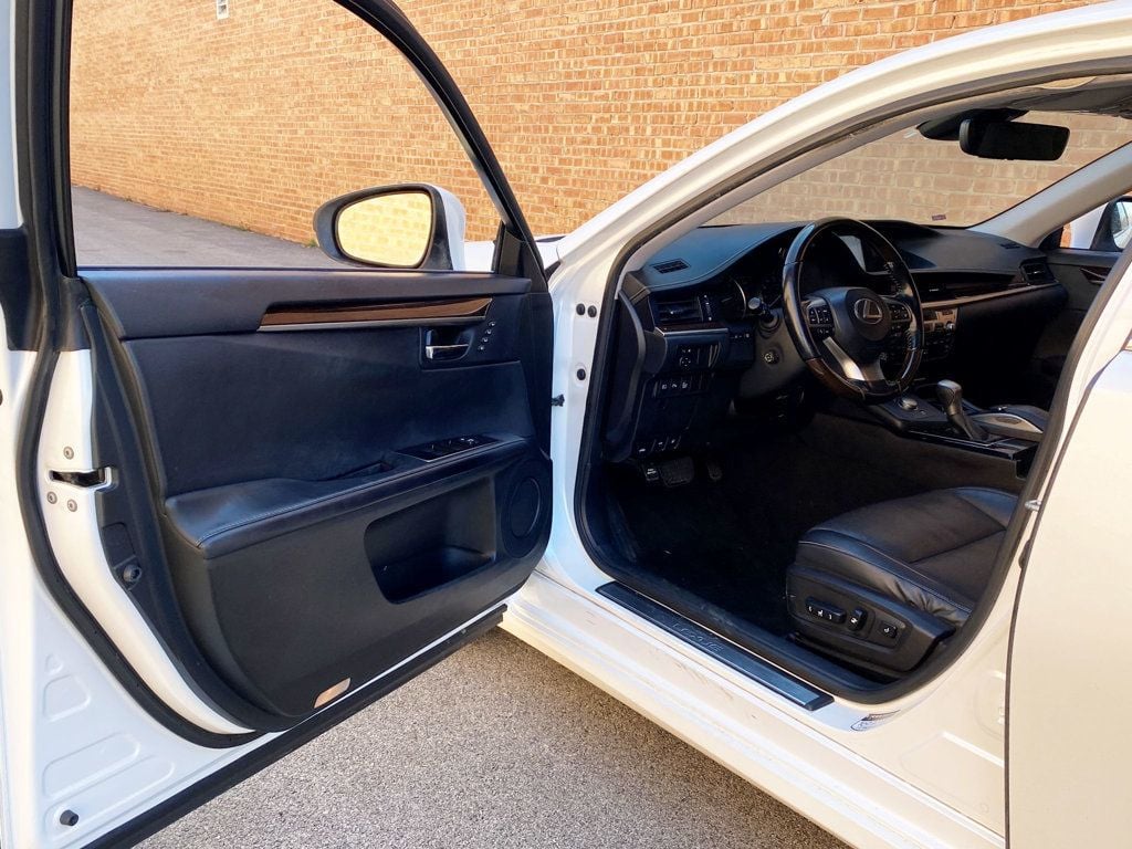 2017 Lexus ES ES 350 Sedan - 22999616 - 6