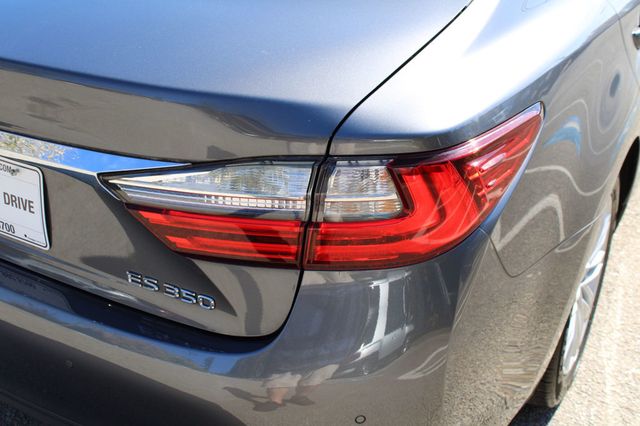 2017 Lexus ES ES 350 Sedan - 23101718 - 9