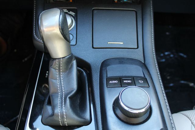 2017 Lexus ES ES 350 Sedan - 23101718 - 19