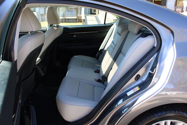 2017 Lexus ES ES 350 Sedan - 23101718 - 31