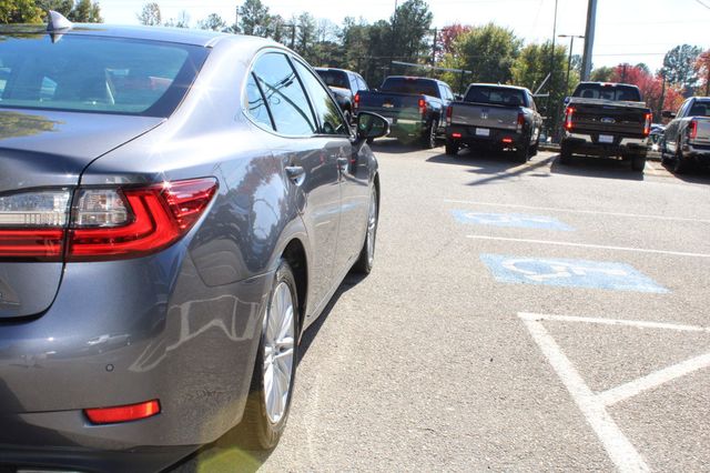2017 Lexus ES ES 350 Sedan - 23101718 - 33