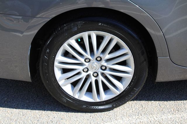 2017 Lexus ES ES 350 Sedan - 23101718 - 35