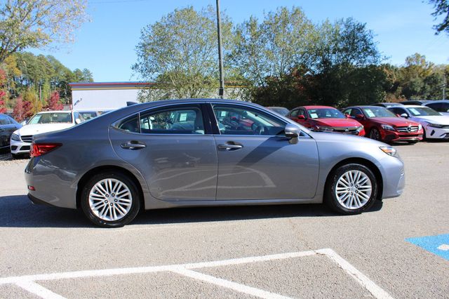 2017 Lexus ES ES 350 Sedan - 23101718 - 4