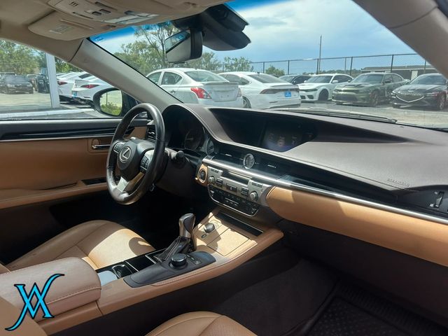 2017 Lexus ES ES 350 Sedan 4D - 23083755 - 25
