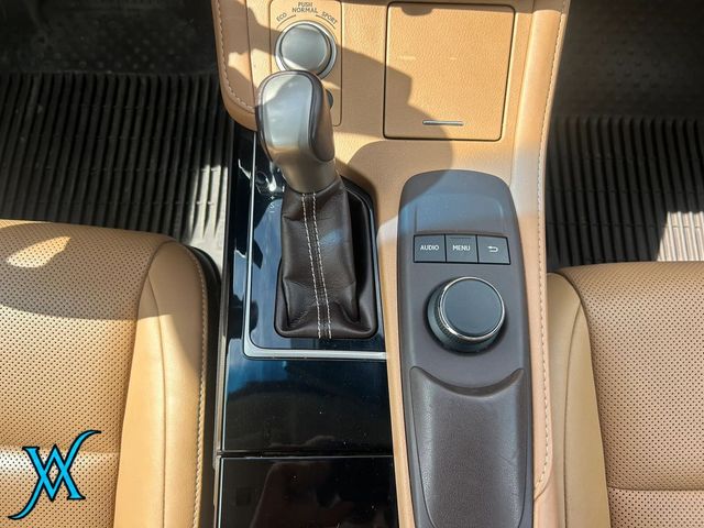 2017 Lexus ES ES 350 Sedan 4D - 23083755 - 29