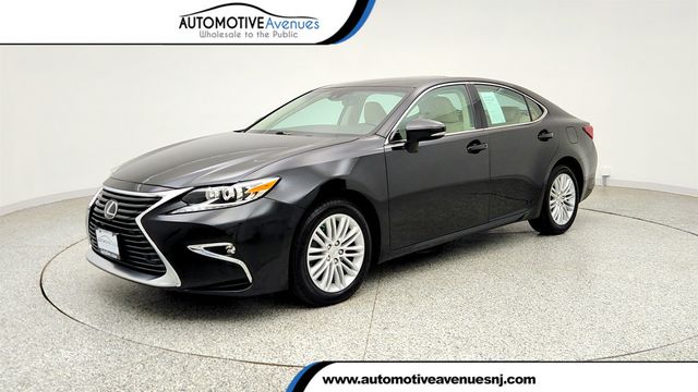 2017 Lexus ES ES 350 Sedan w/ Premium Pkg, Heated/Cooled Seats & Park Assist - 23034667 - 0