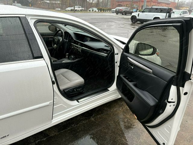 2017 Lexus ES LocalTrade/LuxuryPkg/Heated&CooledSeats/PowerSunroof/NAV - 22969036 - 17