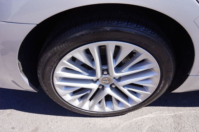 2017 Lexus ES  NAVIGATION, BACKUP CAMERA, PANORAMIC ROOF,HEATED & COOLED SEATS - 22926750 - 13