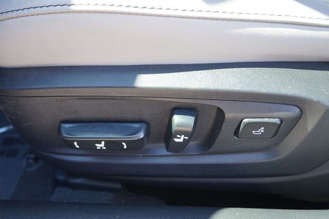 2017 Lexus ES  NAVIGATION, BACKUP CAMERA, PANORAMIC ROOF,HEATED & COOLED SEATS - 22926750 - 21