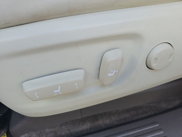 2017 Lexus GX GX 460 4WD - 22987313 - 16