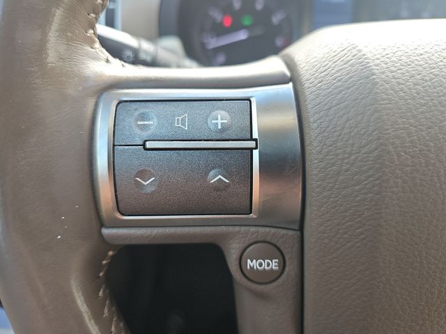 2017 Lexus GX GX 460 4WD - 22987313 - 30