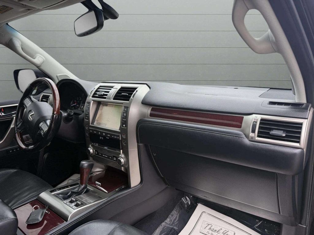 2017 Lexus GX GX 460 4WD - 22932582 - 13