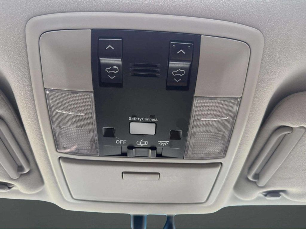 2017 Lexus GX GX 460 4WD - 22932582 - 32