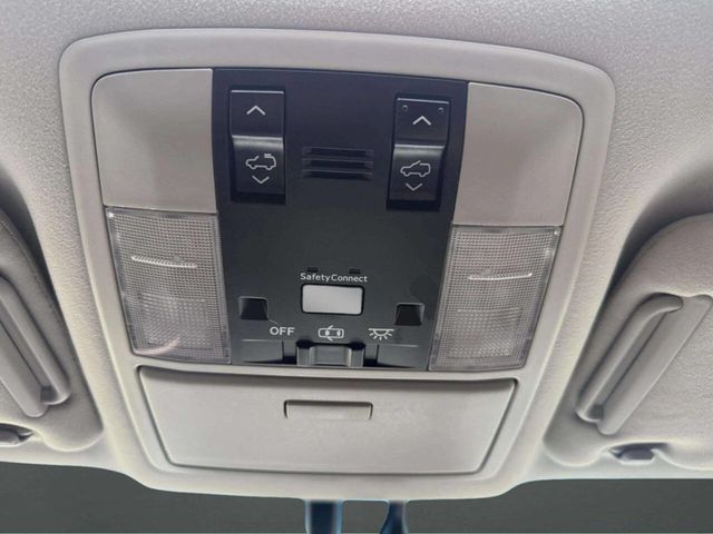 2017 Lexus GX GX 460 4WD - 22932582 - 32