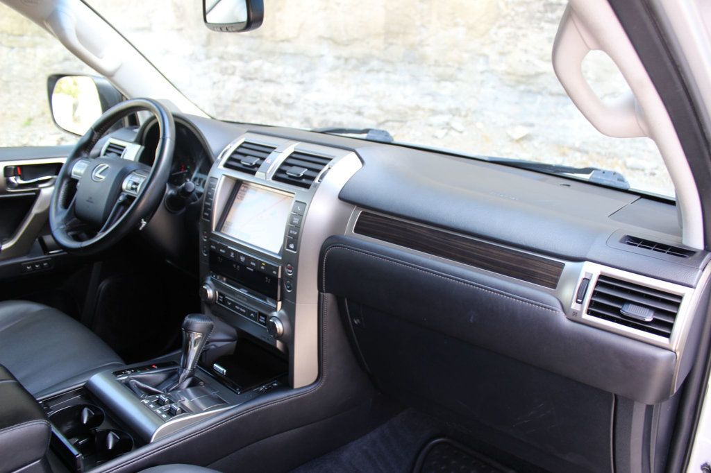 2017 Lexus GX GX 460 4WD - 23045542 - 20