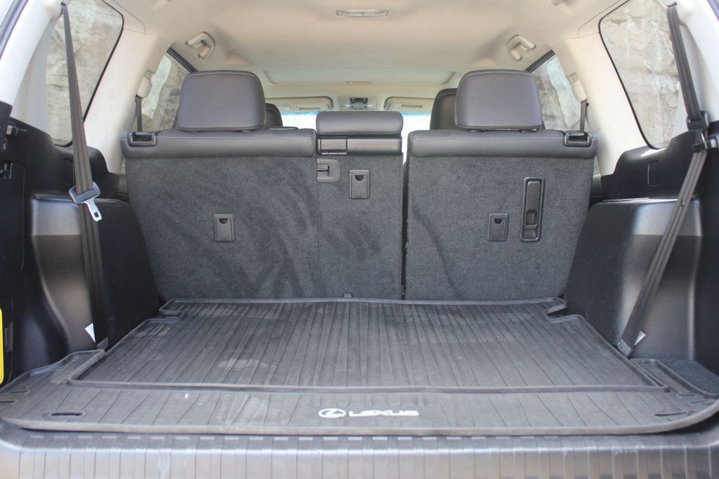 2017 Lexus GX GX 460 4WD - 23045542 - 31
