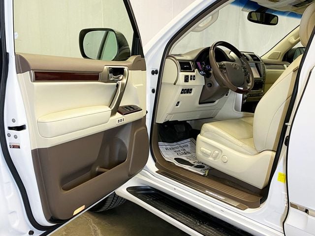 2017 Lexus GX GX 460 Luxury 4WD - 22987483 - 21