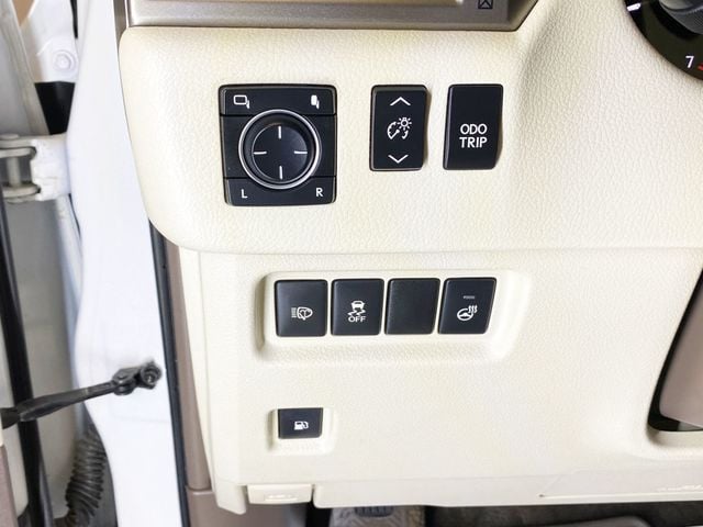 2017 Lexus GX GX 460 Luxury 4WD - 22987483 - 28