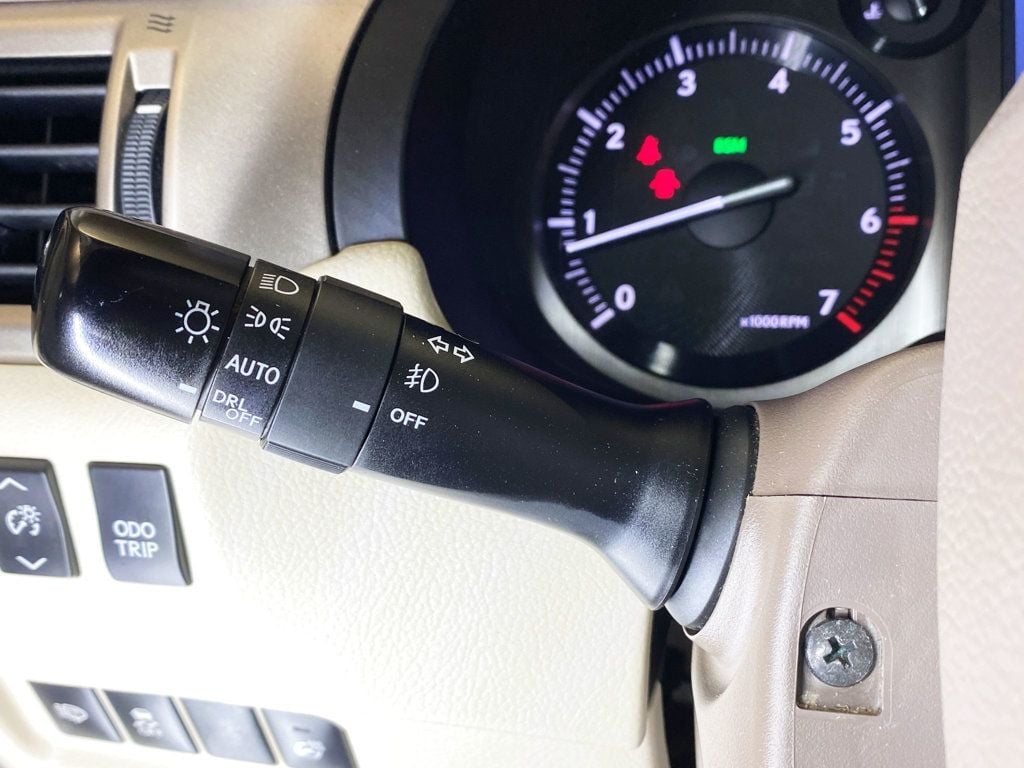 2017 Lexus GX GX 460 Luxury 4WD - 22987483 - 32