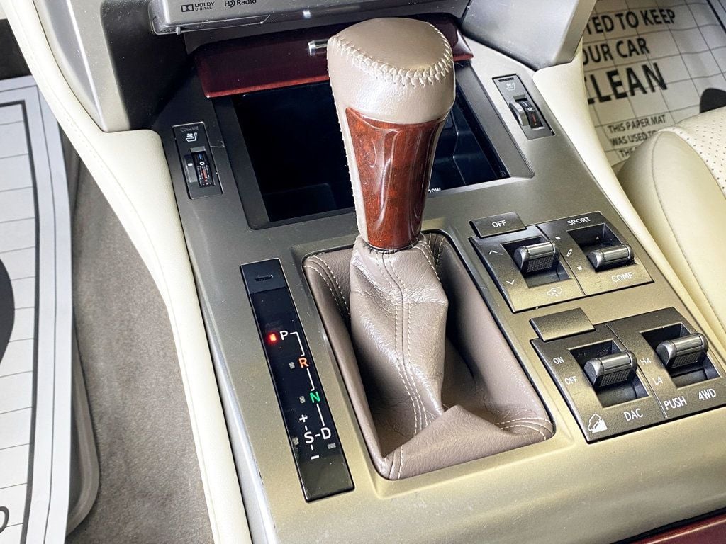 2017 Lexus GX GX 460 Luxury 4WD - 22987483 - 41