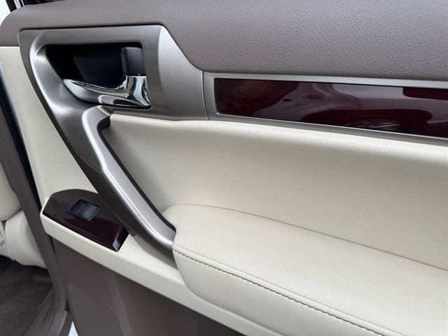2017 Lexus GX GX 460 Premium 4WD - 22939560 - 26