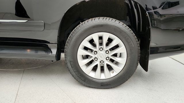 2017 Lexus GX GX 460 Premium 4WD - 22942678 - 8