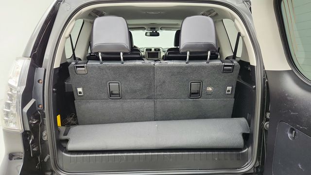 2017 Lexus GX GX 460 Premium 4WD with Blind Spot Monitor - 22942678 - 23